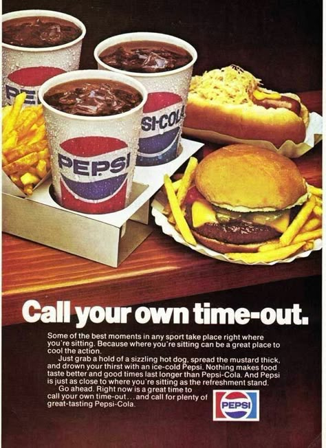 Cheeseburger And Fries, 70s Food, 80s Food, Vintage Food Labels, Pepsi Ad, Vintage Food Posters, Vintage Food Ads, Vintage Pepsi, Burger Places