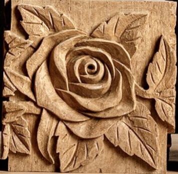 Rose Carving Wood, Carved Flowers In Wood, Ronnie Wood Art, Rose Carving, Handmade Wood Furniture, Wood Art Diy, Wood Carving Furniture, Simple Wood Carving, Wooden Roses