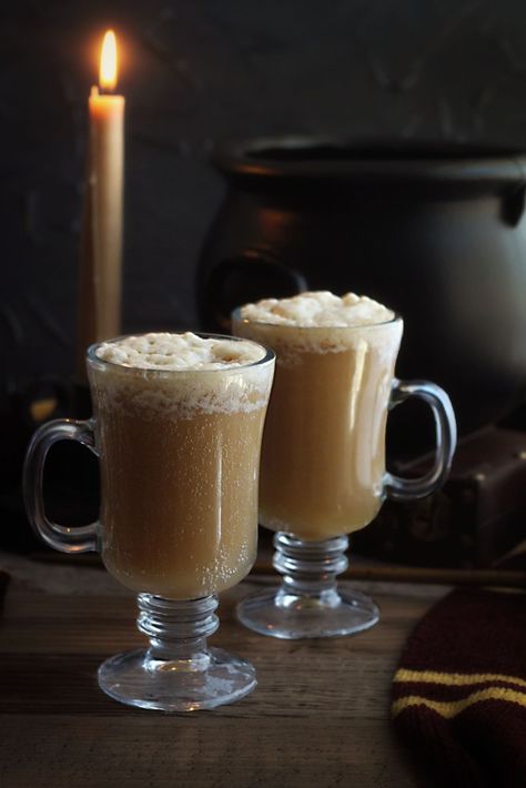 Feast Of Starlight, Alcoholic Butterbeer, Harry Potter Feast, Nerd Food, Hot Butterbeer, Harry Potter Butterbeer, Harry Potter Marathon, Harry Potter Butter Beer, Butterbeer Recipe