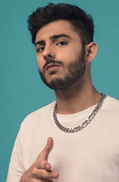 Ajey Nagar (pronounced [əˈdʒe�ː ˈnaːɡər]; born 12 June 1999), better known as CarryMinati, is an Indian YouTuber, streamer and rapper from Faridabad, India. He is known for his roasting videos, comedic skits and reactions to various online topics on his channel CarryMinati.#CarryMinatiFans

#CarryMinatiLove

#CarryMinatiArmy

#CarryMinatiQuotes

#CarryMinatiMemes

#CarryMinatiVlogs

#CarryMinatiRoast

#CarryMinatiGaming
#CarryMinatiLives
#CarryMinatiComedy Carry Minati Wallpapers, Carryminati Hd Photos, Carry Minati Photos, Carryminati Photos, Carryminati Wallpaper, Carryminati Sketch, India Drawing, Ajey Nagar, Carry Minati