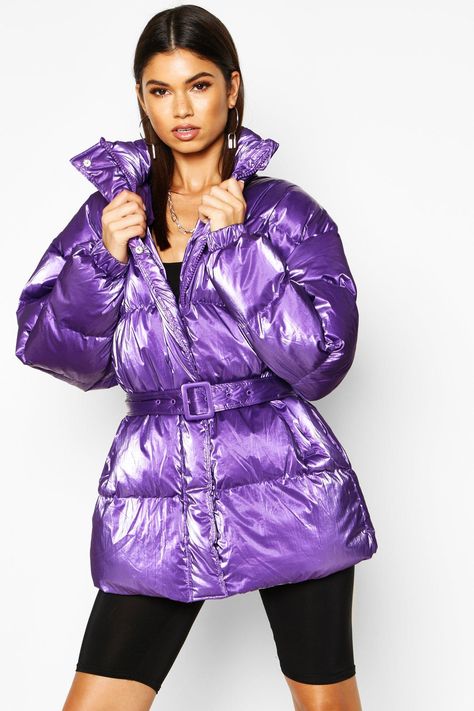 Womens Pearlescent Belted Puffer Jacket - purple - 10 Holographic Fashion, Kristina Webb, Cropped Puffer Jacket, Looks Chic, Look Casual, Looks Vintage, Puffer Coat, Britney Spears, High Collar