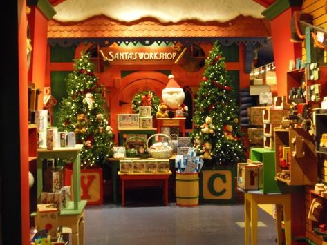 Santa's Workshop Santa's Workshop Aesthetic, Santa's Toy Shop, Santas Work Shop Decoration, Santa's House Decorations Ideas, Santas Toy Workshop, Santa House Decorations Ideas, Elf Workshop Decorations, Santa Workshop Decorations Diy, Santa's Workshop Decorations