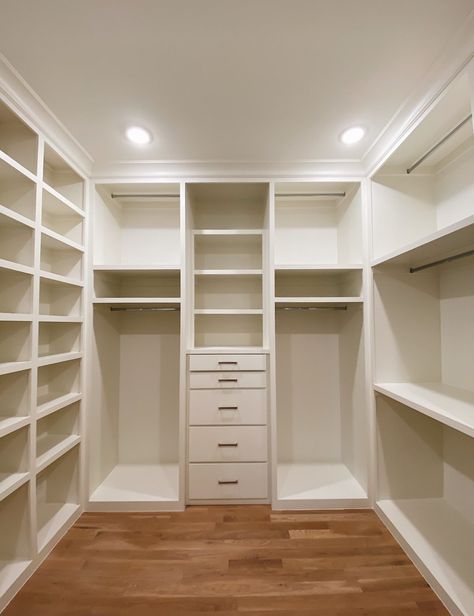 Ikea Closet Organizer, Master Closet Design, Closet Planning, Lake House Interior, Closet Built Ins, Dream Closet Design, Closet Design Layout, Closet Renovation, My New Home