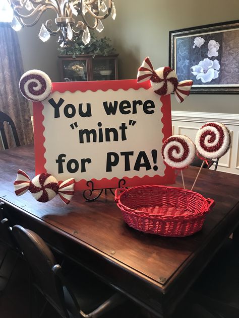 Join Pto Poster, Meet The Teacher Pto Table, Pto Meeting Snacks, Pta Open House Table Ideas, Pto Signs Up Table, Pta Membership Table Ideas, Pta Table Display Open House, Pta Information Board, Pta Room Decor