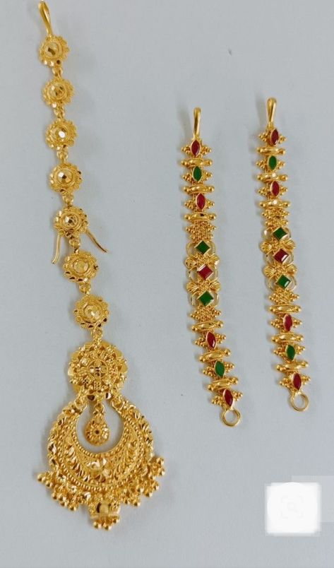 Mang Tika Jewelry Gold, Gold Mang Tika Design, Gold Matilu, Temple Jewellery Jhumkas, Tika Jewelry, Mang Tika, Indian Gold Necklace Designs, Kids Gold Jewelry, Gold Earrings For Kids