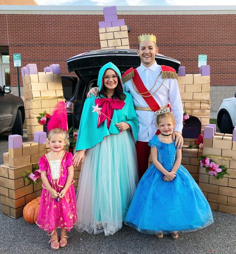 Cinderella Castle Trunk Or Treat, Family Princess Costumes, Trunk Or Treat Cinderella, Cinderella Family Halloween Costumes, Fairy God Mother Costume Diy, Family Cinderella Costume, Cinderella Halloween Costume Family, Cinderella Trunk Or Treat Ideas, Princess Family Halloween Costumes