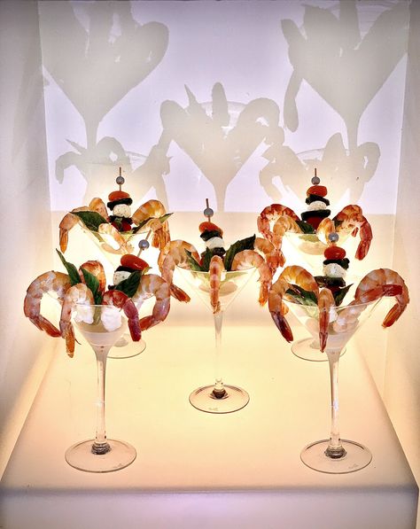 Shrimp Cocktail in Martini Glass with Truffle Aioli and a Mini Caprese Skewer — An Explorer's Kitchen Shrimp Cocktail Display, Truffle Aioli, Shrimp Cocktail Recipe, Cocktail Shrimp Recipes, How To Peel Shrimp, Skewer Appetizers, Pumpkin Bread Pudding, Caprese Skewers, Shrimp Appetizers