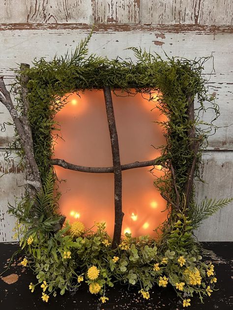 Diy Fairy Window, Woodland Outdoor Decor, Fairy Windows Diy, Moss Ideas, Fairy Windows, Faerie House, Fairy Window, Glass Spray Paint, Frosted Glass Spray