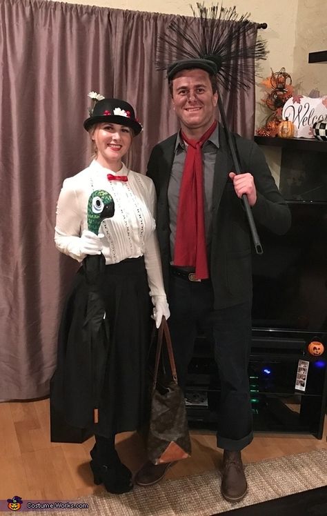 Chimney Sweep Broom Diy, Bert Costume Mary Poppins, Diy Chimney Sweep Broom, Mary Poppins Chimney Sweep, Chimney Sweep Costume, Mary Poppins Hat, Theme Costumes, Mary Poppins And Bert, Costumes 2023