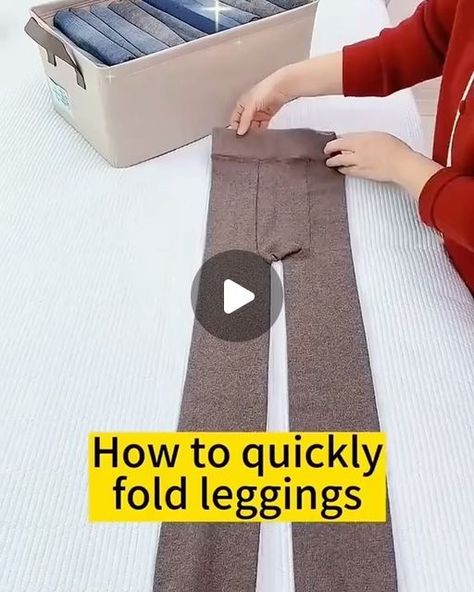 Folding Leggings, Fold Leggings, Laundry Diy, Konmari Folding, How To Fold, Folding Clothes, Organization Hacks, Trip Planning, Diy Clothes