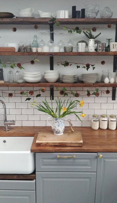 Scaffold Board Shelves, Wooden Shelves Kitchen, Rustic Shelves, Kitchen Worktop, Kitchen Diner, Trendy Kitchen, Kitchen Redo, Kitchen Projects, Kitchen Shelves