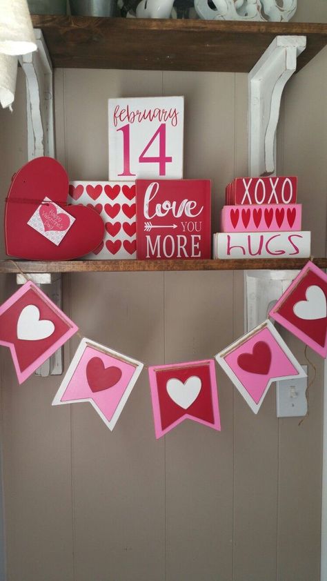 Ideas De San Valentin, Valentines Classroom Decorations, Pinterest Valentines, Valentines Party Decor, Valentine's Day Decorations, Diy Valentine's Day Decorations, Valentinstag Party, Weekend Crafts, Diy Valentines Decorations