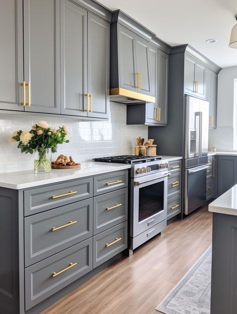 Sconces Kitchen, Gold Sconces, Серая Кухня, Classic Kitchen Design, Gold Lanterns, Transitional Decor Kitchen, Kitchen Remodel Design, Gray Kitchen, Remodeling Kitchen