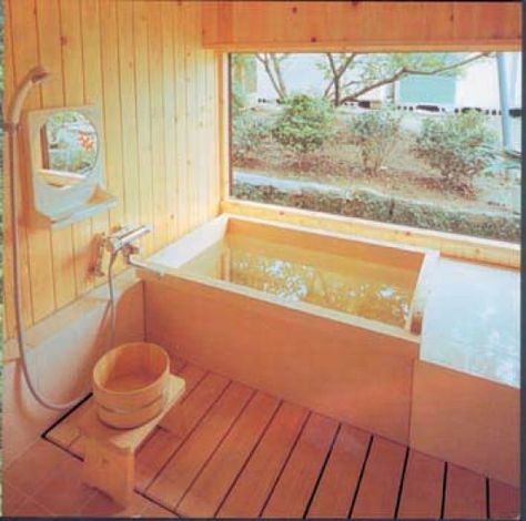 japanese bathroom Japanese Bathroom Design Small Spaces, Japanese Bathrooms, Bathroom Lighting Diy, Japanese Bathroom Design, Garden Bathtub, Japanese Bathtub, Asian Bathroom, Small Space Bathroom Design, Japanese Bathroom