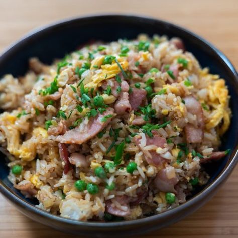 Bacon and Egg Fried Rice for Two – Flo Lum Flo Lum, Easiest Meals, Meals To Cook, Food Simple, Dark Soy Sauce, Chinese Sausage, Egg Fried Rice, Easy To Cook Meals, Kecap Manis