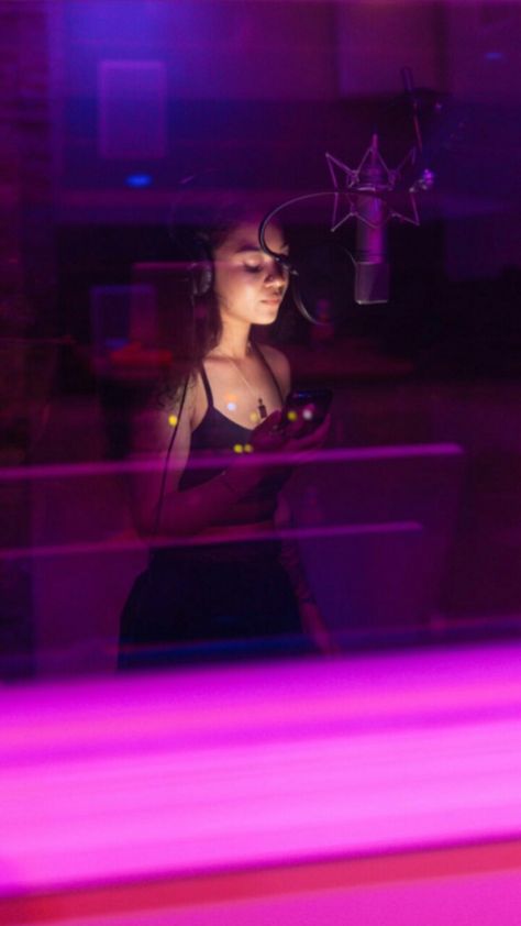 Releasing Music Aesthetic, Her Singer Aesthetic, Singer In Studio, Music Making Aesthetic, Studio Aesthetic Music, Vocalist Aesthetic, Music Girl Aesthetic, Making Music Aesthetic, Music Career Aesthetic