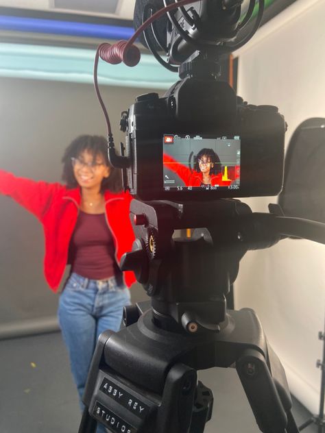 #acting #actress #redcarpet #actor #actressaesthetic Self Tape Audition, Black Actress Aesthetic, Audition Aesthetic, Actress Aesthetic Life, Acting Class Aesthetic, Cottage Core Closet, Acting Aesthetics, Visual Schedule Preschool, Halloween Party Host