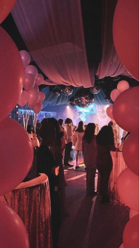 Queer Prom, School Dance Themes, 80s Prom Party, Homecoming Themes, Dance Decorations, Prom Themes, High School Dance, Ball Aesthetic, High School Prom