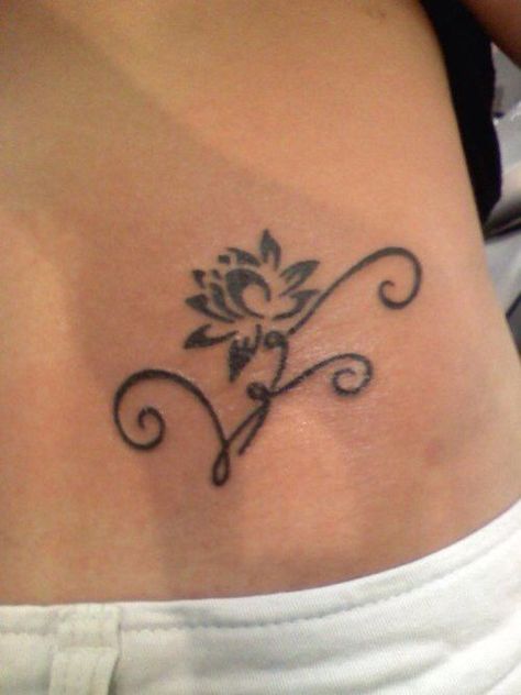 Tattoo Lotus Flower, Simple Lotus Flower Tattoo, Tattoo Lotus, Lotus Flower Tattoo Design, Tiny Tats, Tattoo Thoughts, Henna Inspo, Romanticising Life, Pretty Tattoos For Women