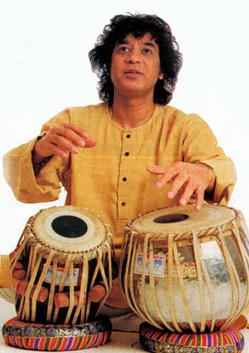 Zakir Hussain - DRUMMERWORLD Ustad Zakir Hussain, Bride Fashion Illustration, Hindustani Classical Music, Zakir Hussain, Indian Musical Instruments, Raksha Bandhan Images, Ravi Shankar, Musician Photography, Indian Classical Music