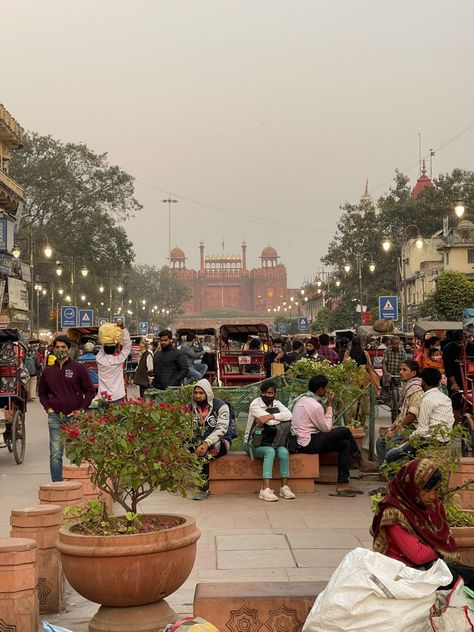 Chandni Chowk New Dheli, Delhi Snaps, New Delhi City, Delhi Rain, Delhi Places, Delhi Trip, Delhi Aesthetic, India Itinerary, Delhi City