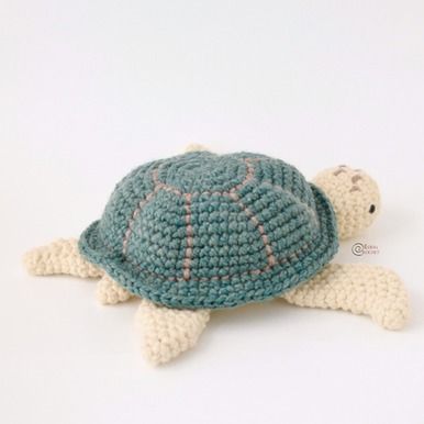 CLOË The Sea Turtle Free Crochet Pattern By Elisa's Crochet Sea Turtle Crochet, Crochet Sea Turtle Pattern Free, Amigurumi Turtle Free Pattern, Sea Turtle Crochet Pattern Free, Crochet Sea Turtle, Turtle Crochet Pattern, Crochet Sea Animals, Turtle Crochet Pattern Free, Turtle Crochet