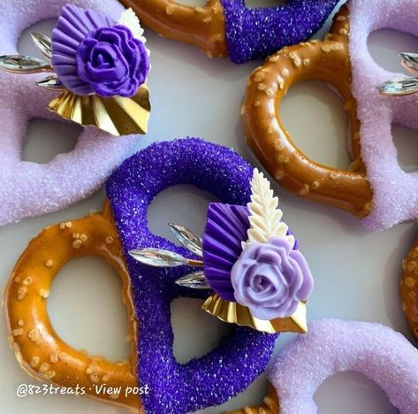 Purple Treats, Pretzels Sticks, Floral Treats, Pretzel Candy, Lilac Party, 84th Birthday, Purple Desserts, Rainbow Cocktail, Coachella Makeup