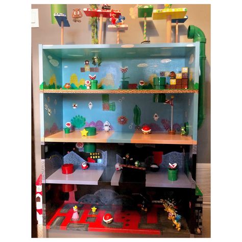 Super Mario Bookshelf, Super Mario Shelf, Diy Super Mario Dollhouse, Super Mario House Diy, Mario Bookshelf, Super Mario Play House Diy, Mario House Diy, Mario Shelf, Mario Dollhouse