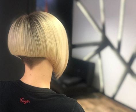 Short Bob With Undercut, Bob Undercut, Short Stacked Bob Hairstyles, Shaved Bob, Low Ponytail Hairstyles, Shaved Hair Cuts, Undercut Bob, Stacked Bob Hairstyles, Stacked Bob