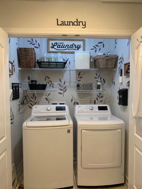 Bathroom English, Cheap Laundry Room Makeover, Apartment Laundry Room, Apartment Laundry, Alphabet Flower, Laundry Closet Makeover, Laundy Room, Closet Laundry, Basement Laundry Room