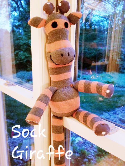 Sock Giraffe, Monster Anime, Sock Monster, Felt Monster, Polymer Clay Tutorials, Silly Socks, Polymer Clay Kawaii, Softie Pattern, Monkey Stuffed Animal