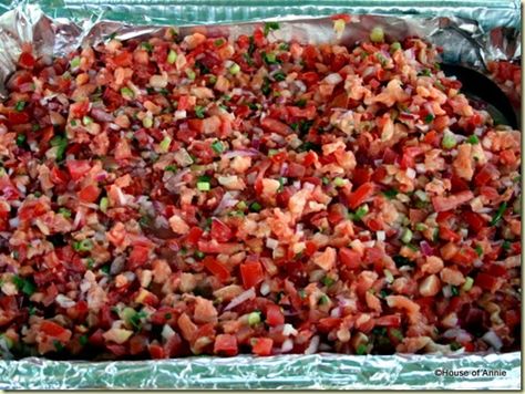 Tray of Lomi Lomi Salmon Lomi Salmon Recipe, Lomi Lomi Salmon Recipe, Lomi Lomi Salmon, Lomi Salmon, Furikake Salmon Baked Hawaii, Hawaiian Side Dishes, Smoked Seafood, Salmon Shasimi, Chef Jambo Salmon