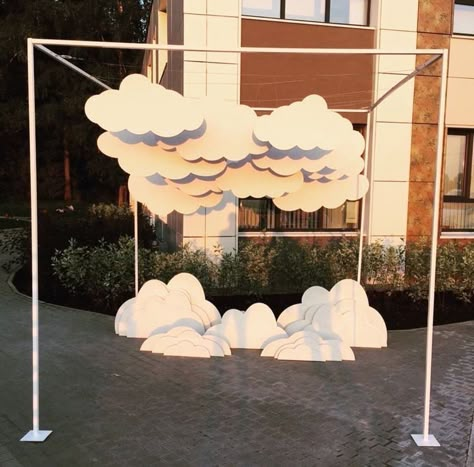 Balloon Cloud Backdrop, Cloud Stage Design, Cloud Set Design, Cloud Exhibition, Cloud Display, Cloud Arch, Clouds Backdrop, Cloud Installation, Cloud Backdrop