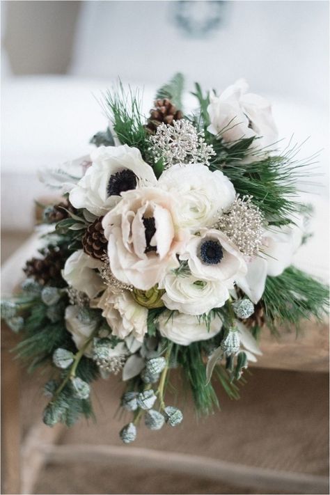 Wedding Winter Flowers, Winter Wedding Bouquet Evergreen, White Winter Flowers, Snowflake Wedding Theme, Evergreen Wedding, Winter Shower, Champagne Flowers, Winter Centerpieces, Winter Wedding Bouquet