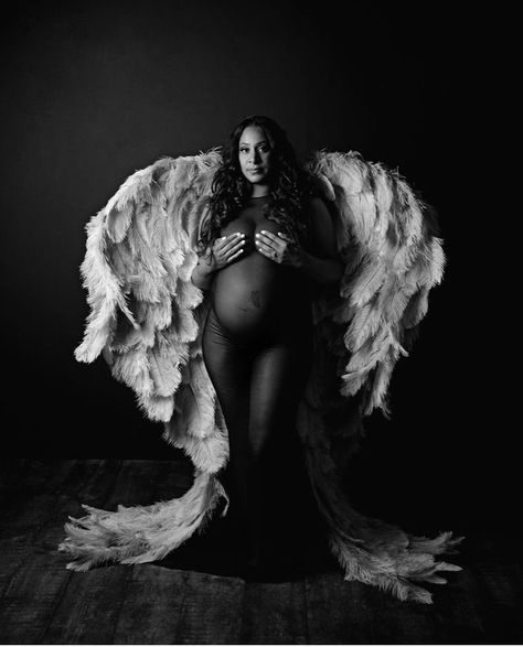 Angel wings, black and white, 8 months pregnant, photoshoot. Wing Photoshoot, Angel Maternity Photoshoot, Angelic Maternity Photoshoot, Wing Maternity Photoshoot, Wings Maternity Photoshoot, Wings Black And White, Angel Wings Black, Angel Wings Photography, Maternity Shoot Angel Wings