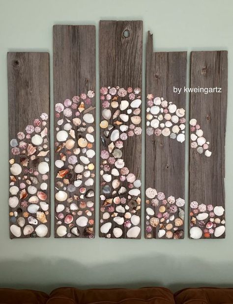 Sea shell wave Deco Marine, Art Coquillage, Seashell Wall Art, Seashell Projects, Deco Nature, Shell Crafts Diy, Outdoor Wall Art, Seashell Art, Beach Crafts