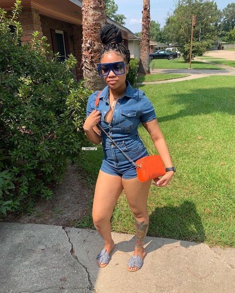 Follow @Girlz_room for more poppin pins! #summerstyle #style Short Jumpsuit Outfit, Denim Jumpsuit Outfit, Holiday Outfits Summer, Denim Short Jumpsuit, Spring Break Outfit, Summer Sunshine, Jumpsuit Outfit, Summer Styles, Baddie Outfits Casual