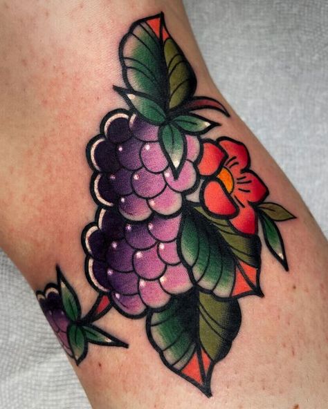 Neo Traditional Color Tattoo, Traditional Grape Tattoo, Grapes Tattoo Design, New School Food Tattoo, Blackberry Tattoo Color, Neo Traditional Flash Tattoo, Traditional Raspberry Tattoo, Neotrad Leaves, Traditional Fruit Tattoo