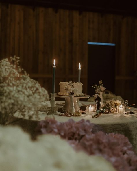 Details from this beautiful spring wedding that needed their own post 🥂🤍 Detail shots add so much variety a gallery, something as minimal as glasses on the table make a big difference in the vibe of the wedding! #luxuryphotography #luxurywedding #scottsdalewedding #weddingphotography #californiaweddingphotographer Wedding Reception Detail Shots, Wedding Table Photography, Detail Shots Wedding, Wedding Table Details, Table Photography, Scottsdale Wedding, Shot List, Creative Shot, Elopement Photos