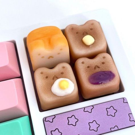 Key Ideas, Keycaps Clay, Clay Keycaps, Clay Key Caps, Food Keycaps, Cute Keycaps, Resin Keycaps, Custom Key Caps, Fancy Keyboard