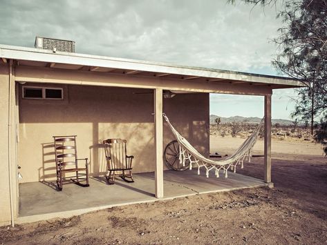 High Desert Homestead Near Joshua Tree in Twentynine Palms | Best Rates & Deals on Orbitz Desert Homestead, Desert Retreat, Comfy Beds, Acre Homestead, Twentynine Palms, Desert Hot Springs, Yucca Valley, Hotel Amenities, Mojave Desert