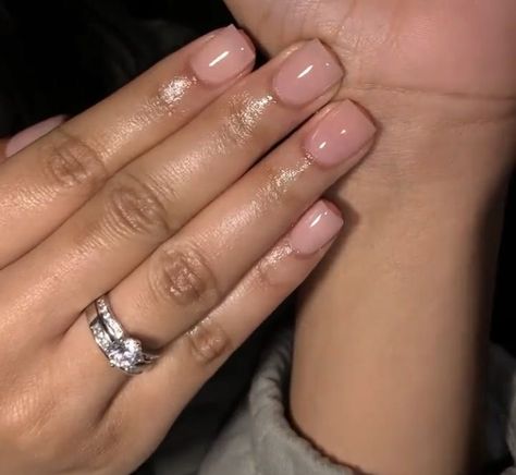 Nails For Medical Professionals, Short Clear Pink Nails, Natural Overlay Nails, Natural Nail Designs Gel, Esthetician Nails, Nude Nails Black Women, Nurse Nails, Girl Hygiene, Army Nails