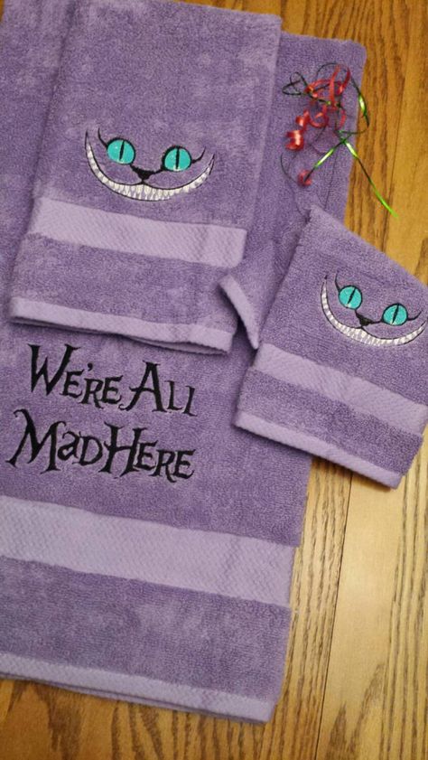 Alice In Wonderland Bedroom, Disney Bathroom, Casa Disney, Alice In Wonderland Room, Cat Towel, Purple Towels, Unique Furniture Design, We're All Mad Here, Disney Rooms