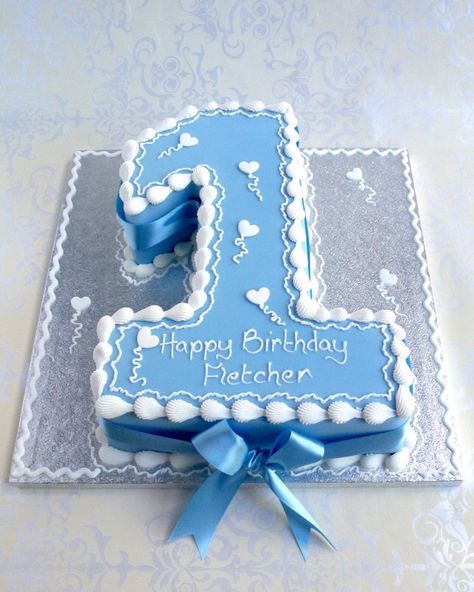 Number 1 Cake Design For Boy, Number 2 Cakes, Number One Cake, Number 1 Cake, Cake Designs For Boy, Number Birthday Cakes, Birthday Heart, Cake Boy, Baby Birthday Decorations