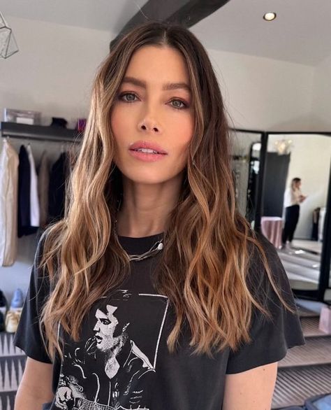 All Posts • Instagram New Hair Trends, Hair Specialist, Richard Gere, Jessica Biel, Platinum Blonde Hair, Long Wavy Hair, Justin Timberlake, Nicole Kidman, Hair Transformation