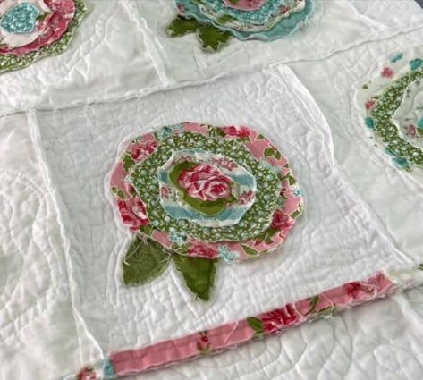 Easy Quilt As You Go Rose Garden Quilt Tutorial French Roses Quilt Pattern, Cabbage Rose Quilt Pattern, Shabby Chic Quilt Patterns Free, Flower Rag Quilt, Rag Flower Quilt, Fabric Flower Applique, Flower Applique Quilt Patterns, French Roses Quilt Pattern Free, French Rose Quilt Tutorial Free Pattern