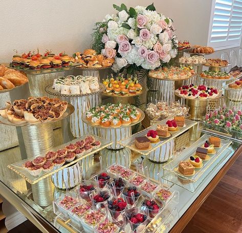 Section 4 #goods #food #recipe #yummy #delicious #snacks #wedding #table Dessert Catering Display, Catering Party Ideas, Snacks Wedding, Wedding Buffet Table Decor, Pink Dessert Tables, Dessert Catering, Wedding Buffet Food, Dessert Buffet Table, Buffet Dessert