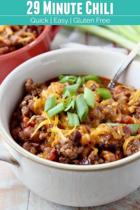 Easy Gluten Free Chili, Gluten Free Chili Recipe, Homemade Chili Seasoning Mix, Easy Homemade Chili, Homemade Chili Seasoning, Gf Meals, Keto Chili, Ground Beef Chili, Low Carb Chili