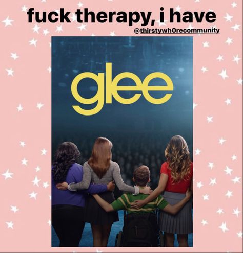 Glee Memes, Comfort Show, Quinn Fabray, Glee Club, Theatre Nerds, Glee Cast, Darren Criss, Character Wallpaper, Theatre Kid