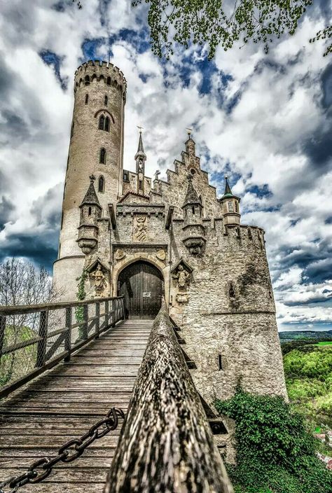 Lichtenstein Castle, Germany - by Muharrem ünal Lichtenstein Castle, Castle Germany, Medieval Castles, Old Castle, Gothic Castle, Castle Mansion, Germany Castles, Castle Designs, Castle Ruins